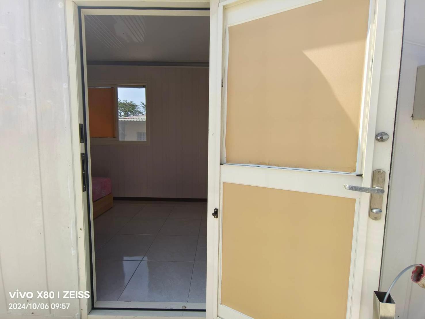 Star Orion Backpacker Hostel Сяолюцю Экстерьер фото